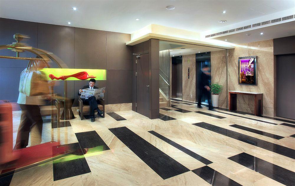 Park City Hotel Central Taichung Bagian luar foto