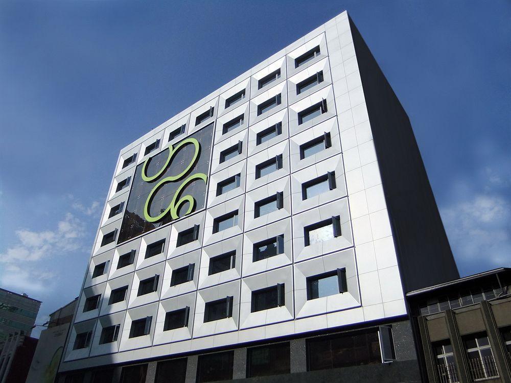 Park City Hotel Central Taichung Bagian luar foto