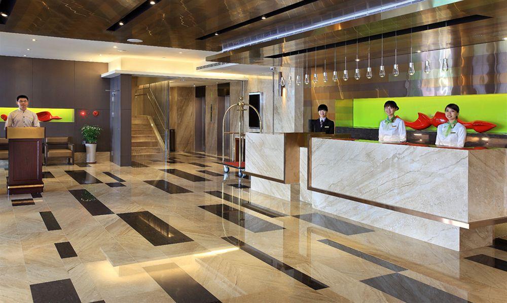 Park City Hotel Central Taichung Bagian luar foto