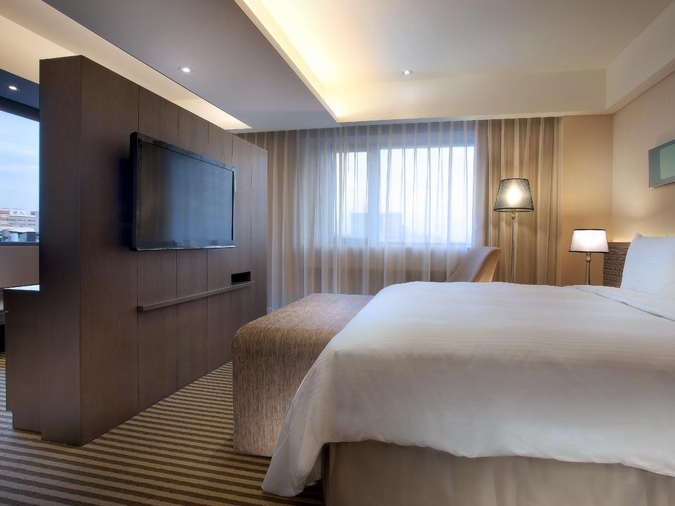 Park City Hotel Central Taichung Bagian luar foto
