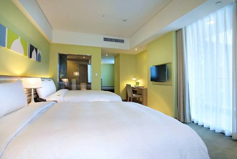 Park City Hotel Central Taichung Bagian luar foto